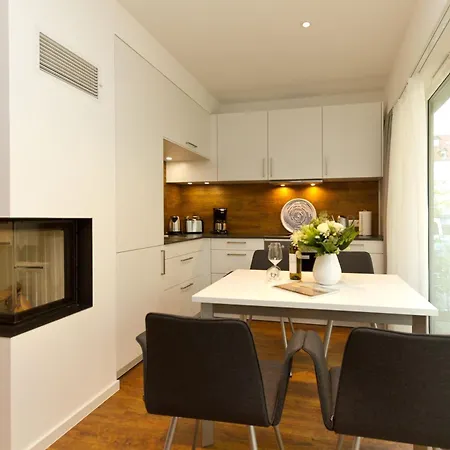 Quartier Ahlbeck App 02 *